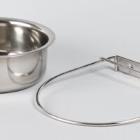 GS metallist kauss puuri külge