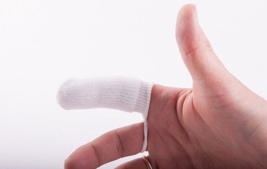 Petosan Oral Cleaner näpuhari