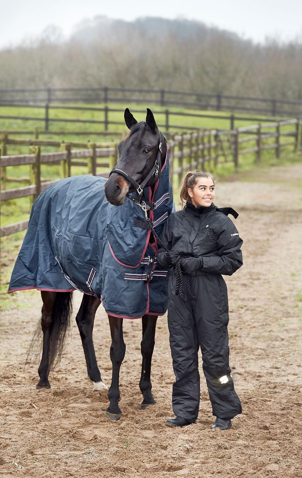 HG Turnout õuetekk kaelaosaga hobusele, 600D-200 g - Image 4