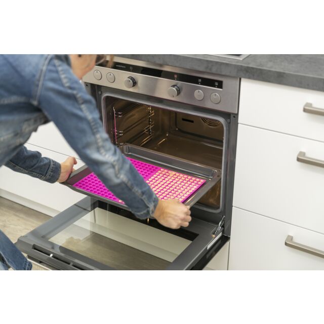 Silikoonist koerte maiuste küpsetusmatt, südamed - Image 7